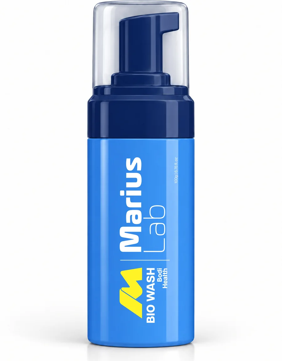 Chai bọt rửa Marius Lab Bio Wash 100 g, phương án thân xanh dương, vòi bơm xanh navy, logo chữ M màu vàng chanh